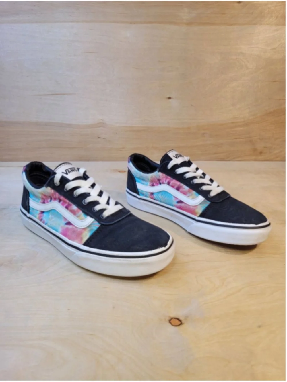 Vans Junior Old Skool Spiral Tie-dye Canvas Kids Size 4 Youth Sneakers